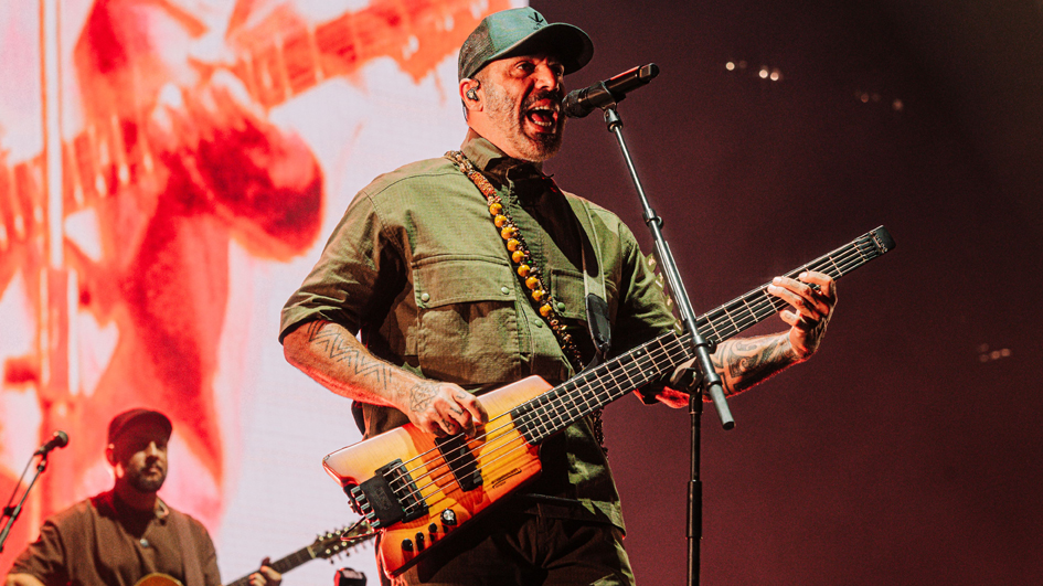 Natiruts propõe último abraço e anuncia novas datas da turnê de despedida na Fundição Progresso